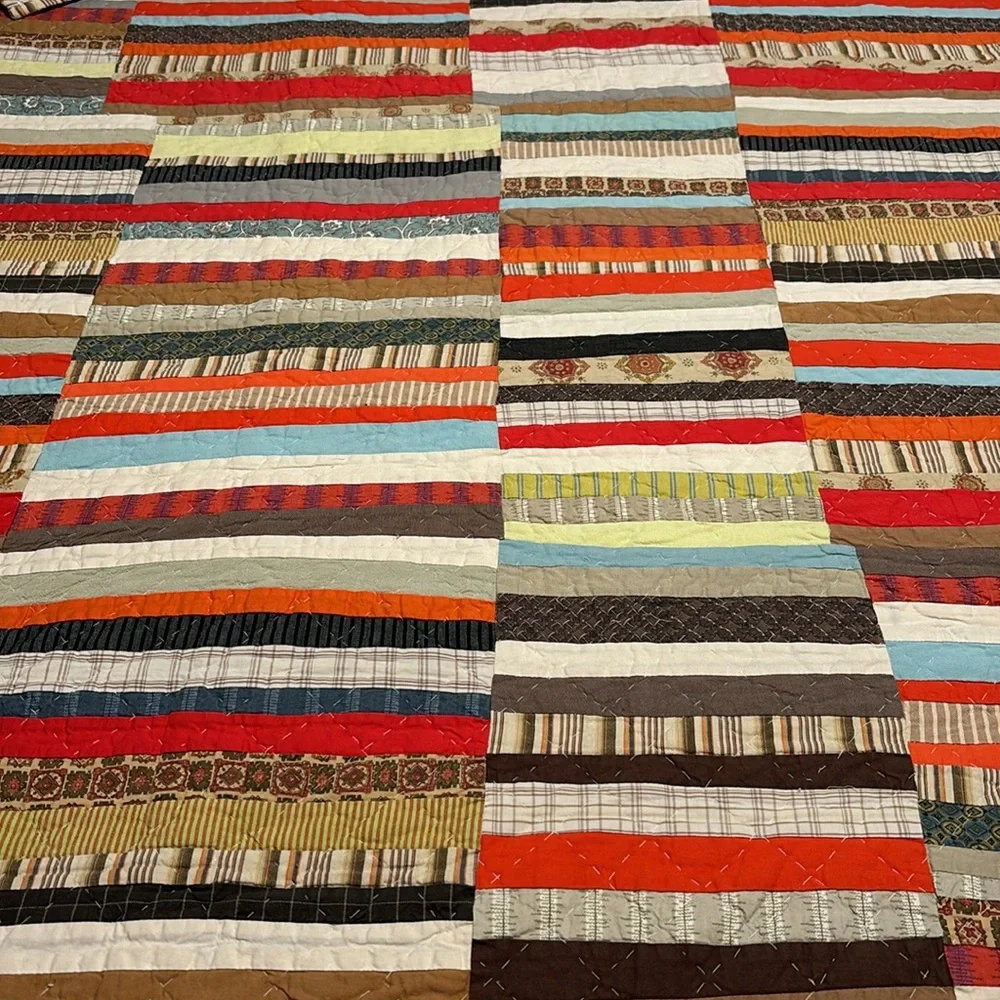 Denyse Schmidt Designs / Sundance Quilts Queen - Picture 4 of 10